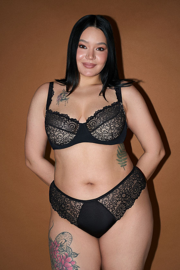 Бюстгальтер с тонкой чашкой