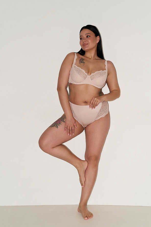 Бюстгальтер с тонкой чашкой