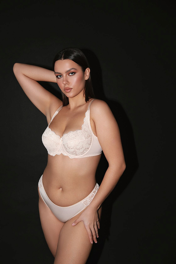 Бюстгальтер балконет