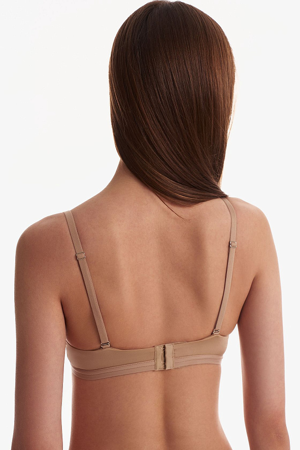 Бюстгальтер без каркасов