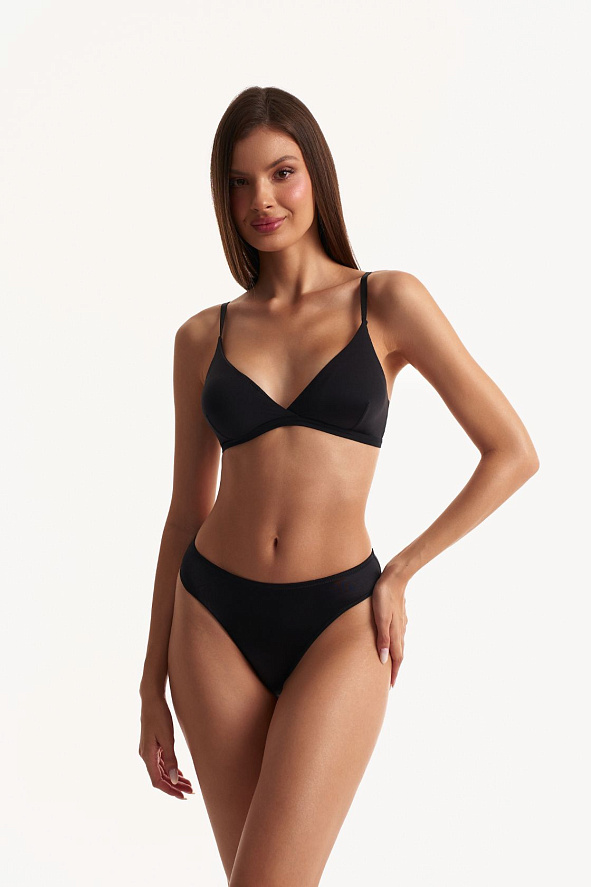 Бюстгальтер без каркасов